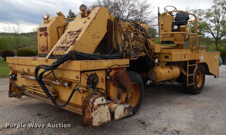 1989 Etnyre chip spreader - DE5630