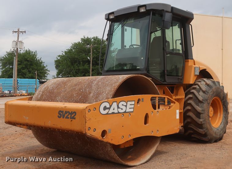 2012 Case SV212  single drum vibratory roller - DH0917