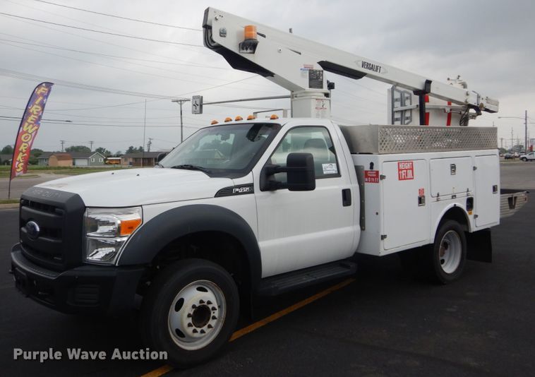 2014 Ford F450 Super Duty XL  bucket truck - DH5114