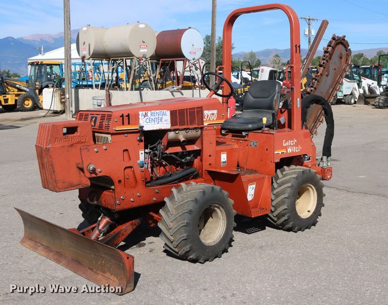 2004 Ditch Witch 3700  trencher - EP9655