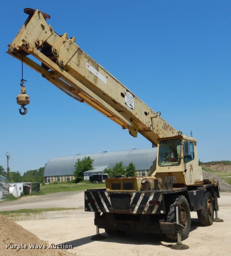 Bantam S626  carry deck crane - GA9085