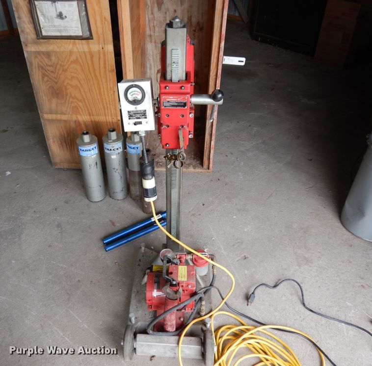 Milwaukee 4120 core drill - HC9701