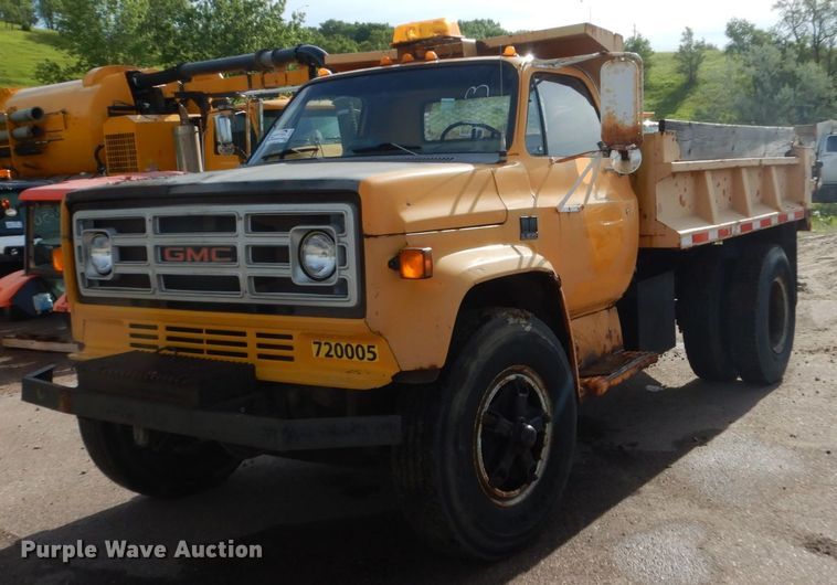 1987 GMC C7000  dump truck - DH5505