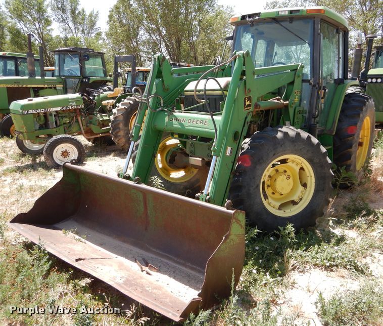1995 John Deere 6400  tractor - HV9221