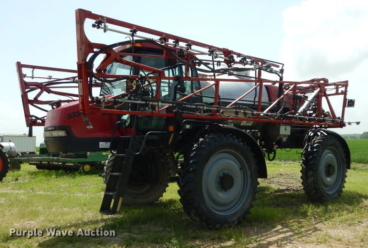2011 Case IH Patriot 3330 sprayer - DI5267
