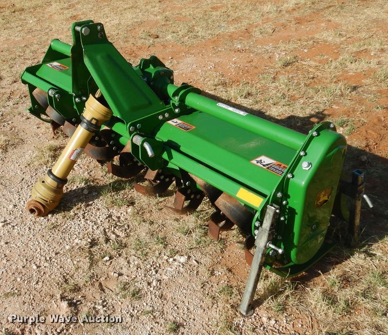 John Deere 673 rototiller - HO9770
