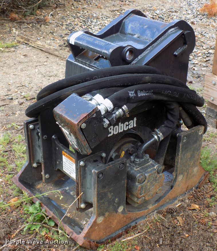 Bobcat PCF34 plate compactor - EP9666