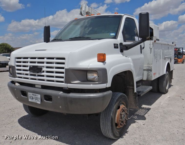 2009 Chevrolet C4500  service truck - DI0154