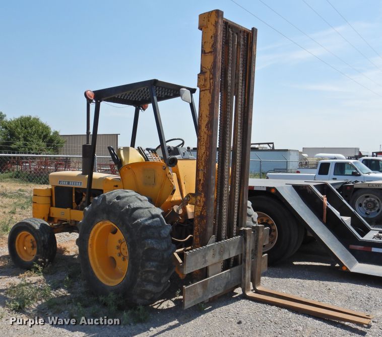 1980 John Deere 480B  forklift - DI0168