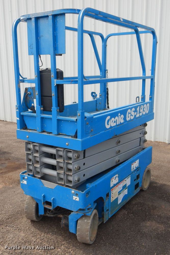 2012 Genie GS-1930  scissor lift - GC9210