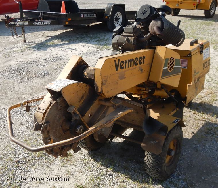 2001 Vermeer SC252 stump grinder - DG7964
