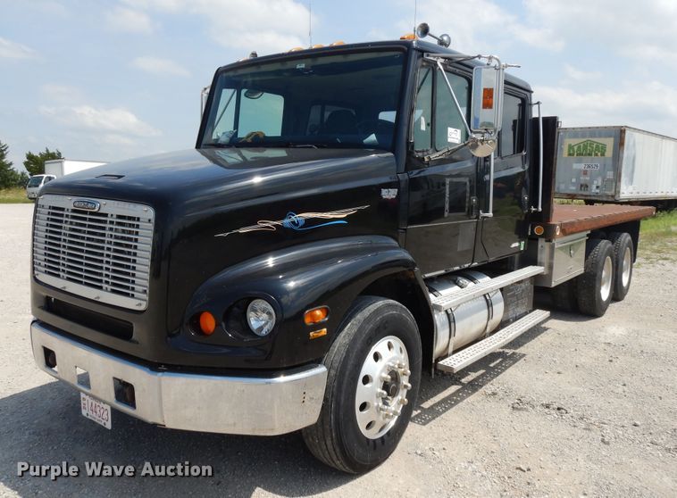 2001 Freightliner FL112  flatbed truck - DG7987