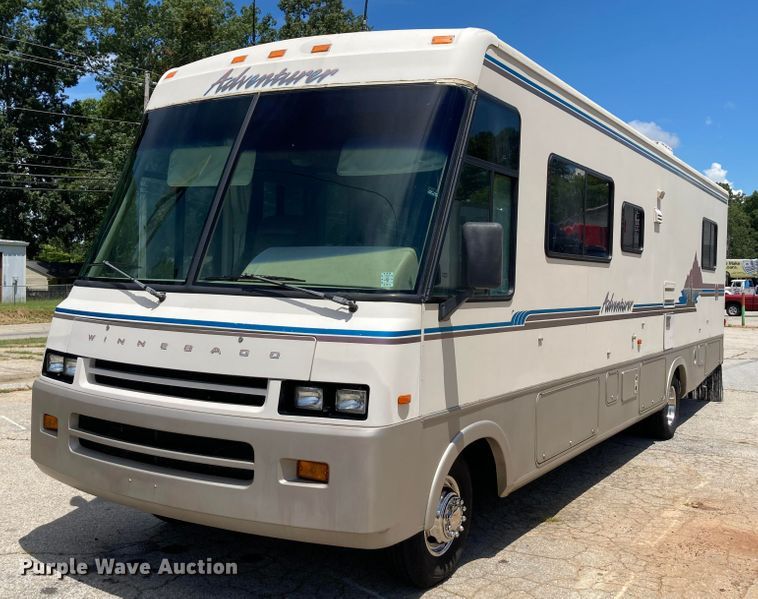 1994 Winnebago WCG32RQ  RV - DG6879
