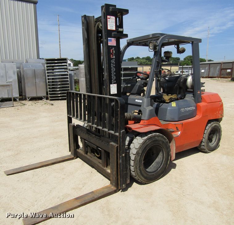 Toyota 7FGU35  forklift - GQ9057