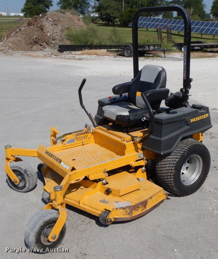 Hustler X-One ZTR lawn mower - HJ9532