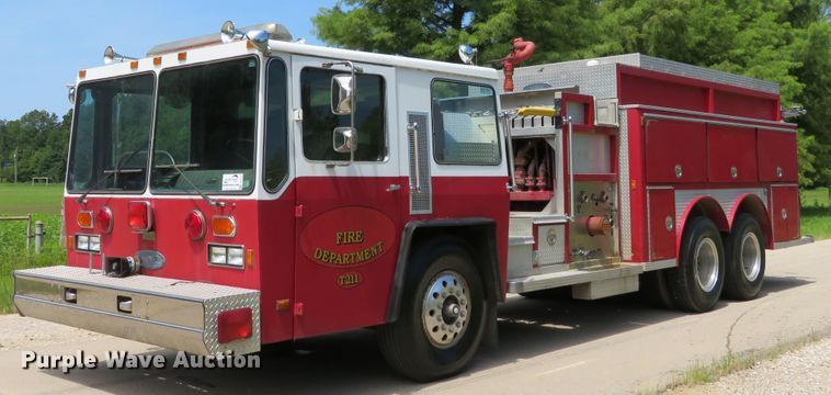 1982 Hendrickson 1871-WA  pumper fire truck - DH1127
