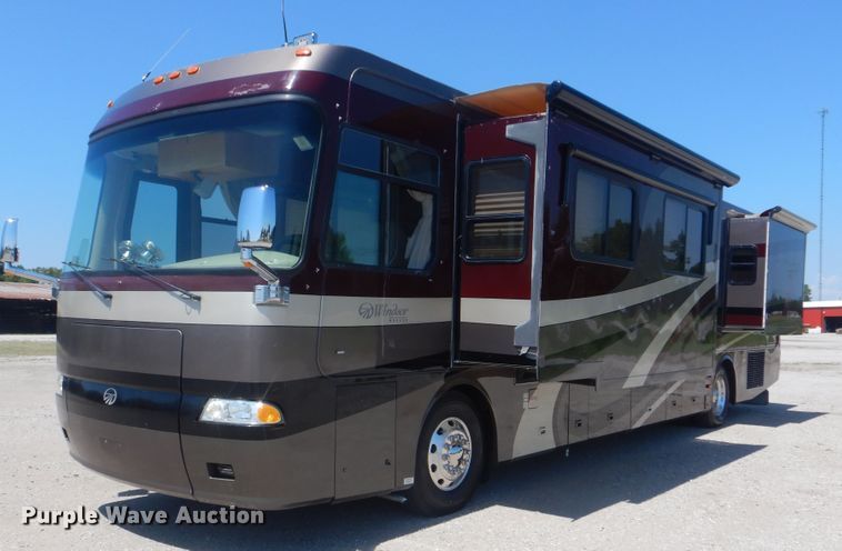 2003 Monaco Windsor 40PBDD  RV - GM9126