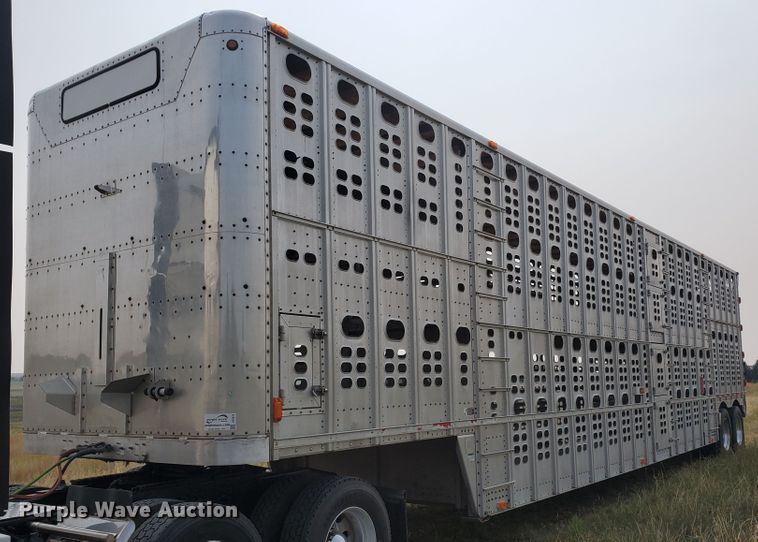 2002 Wilson PSDCL-302 livestock trailer - DF5675