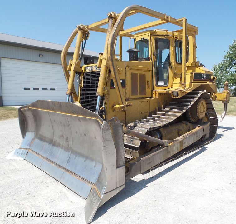 1987 Caterpillar D7H  dozer - DF0875