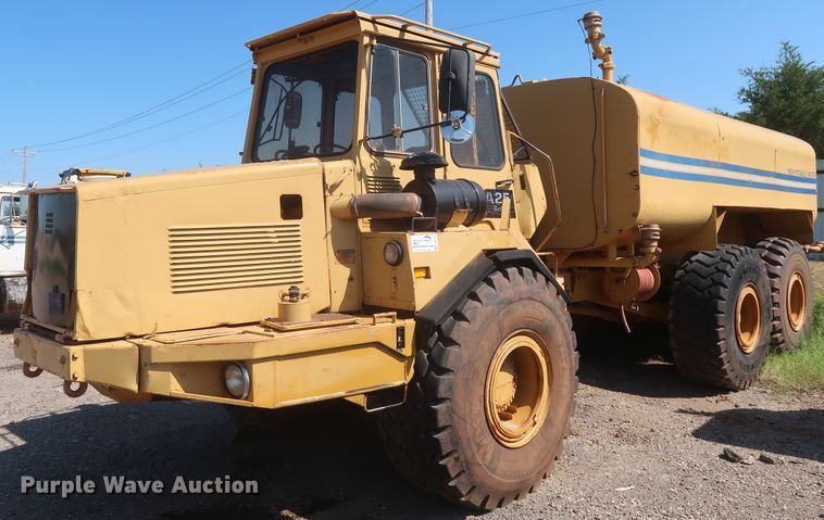 1986 Volvo A25  water wagon - DH0971