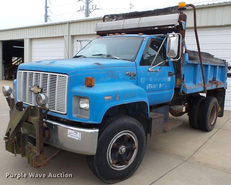 1993 Chevrolet Kodiak C5500  dump truck - DH3903