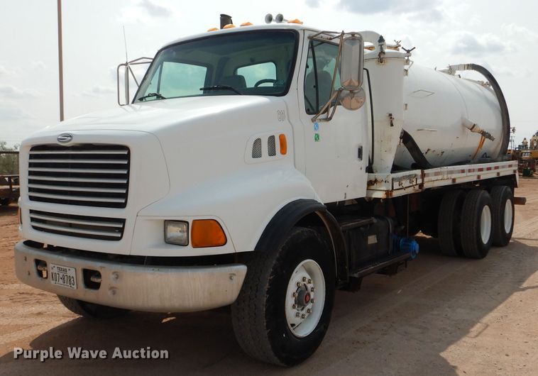 1999 Sterling A-Line  tank truck - DJ8765