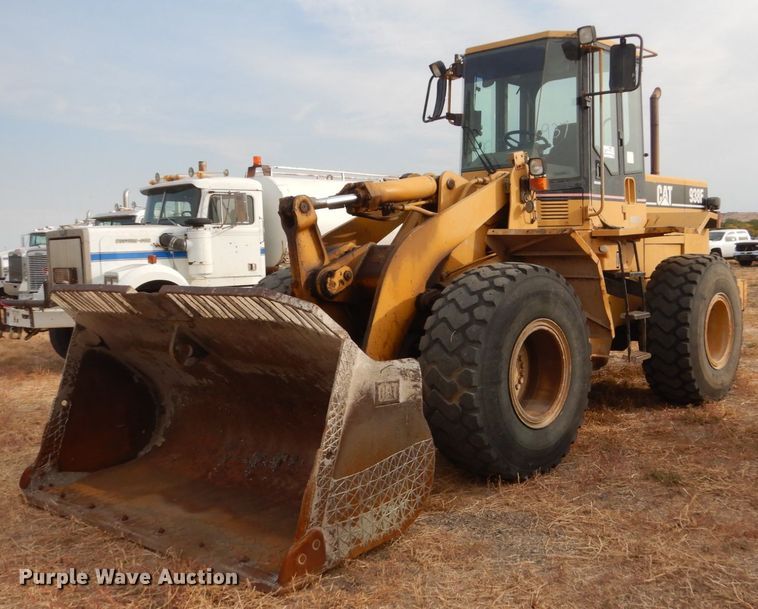 1996 Caterpillar 938F  wheel loader - DC8906
