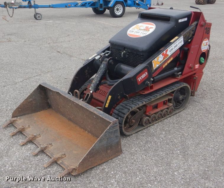 2016 Toro Dingo TX525  compact utility loader - GR9830