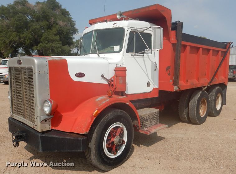 1978 Peterbilt 359S  dump truck - DD0361