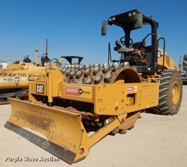 2013 Caterpillar CP56B  single drum vibratory roller - DJ8784