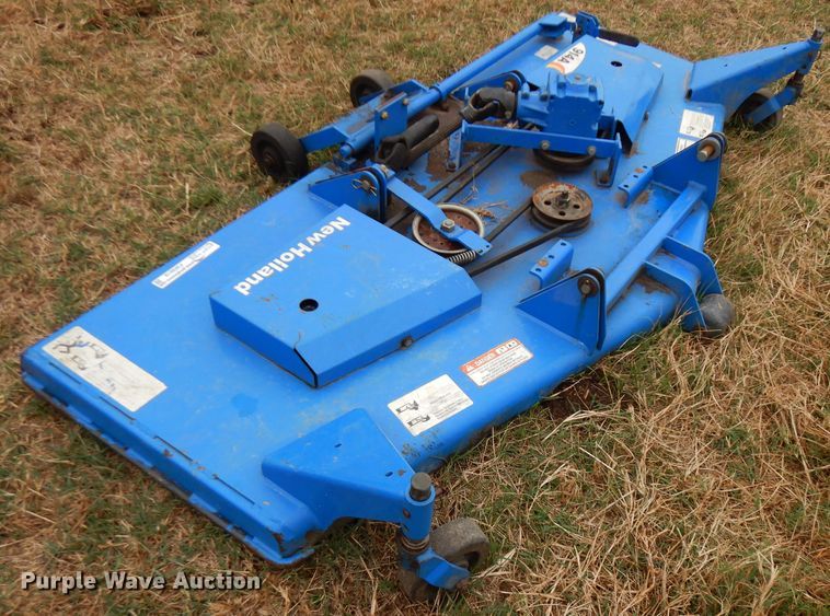 New Holland 914A mid-mounted mower deck - FW9818