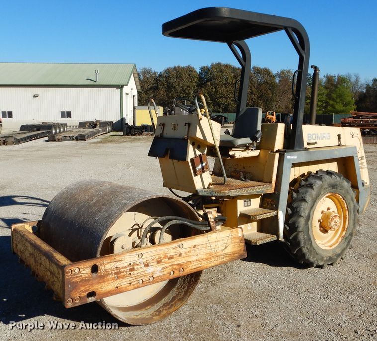 1995 Bomag BW142D-2  vibratory single drum roller - HF9052