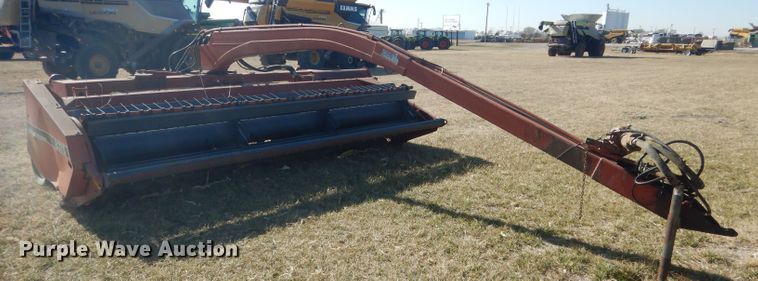 Case IH 8370  windrower - DG4651