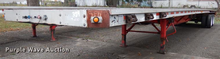 1995 Wilson CF-900 flatbed trailer - HD9104