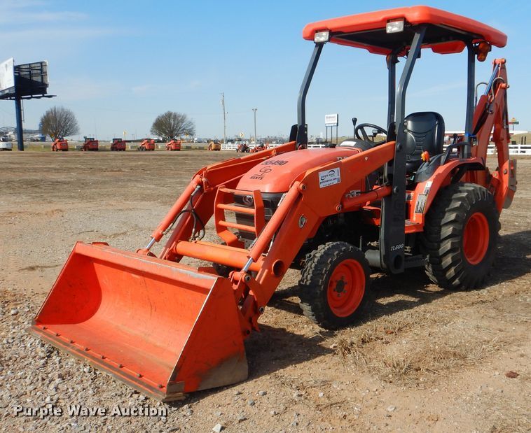 2017 Kubota B26  backhoe - DI3607