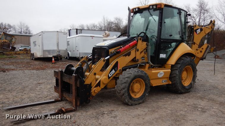 2011 Caterpillar 420E IT  backhoe - DJ8002