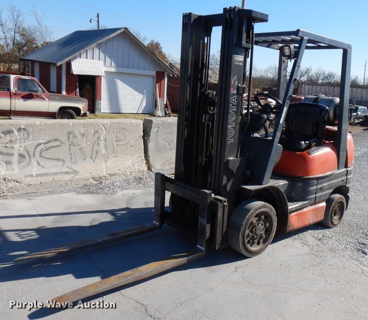 Toyota 42-6FGCU25  forklift - FW9974