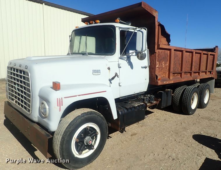 1970 Ford 9000  dump truck - DI7319