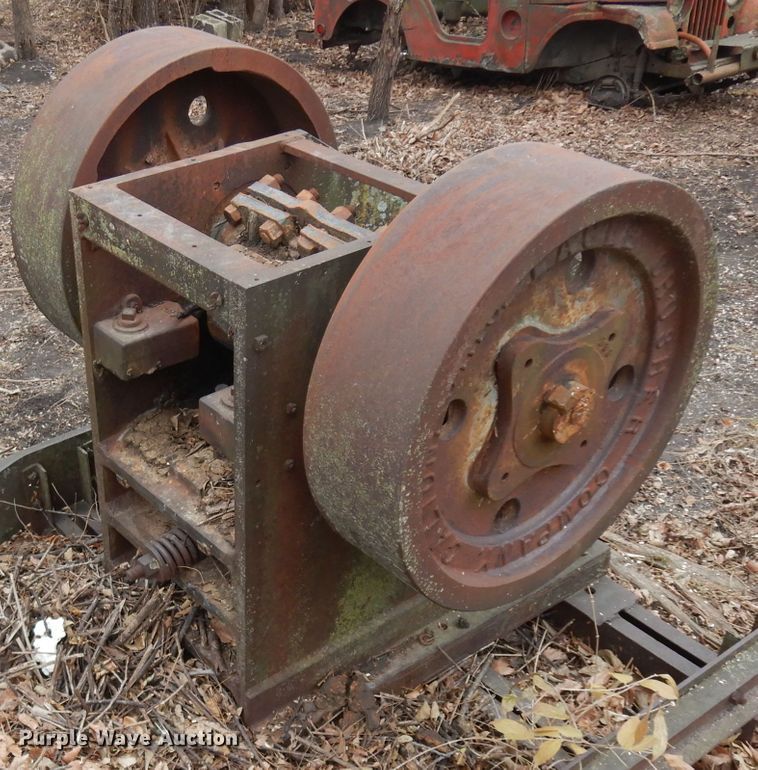 Eagle rock crusher - EY9157