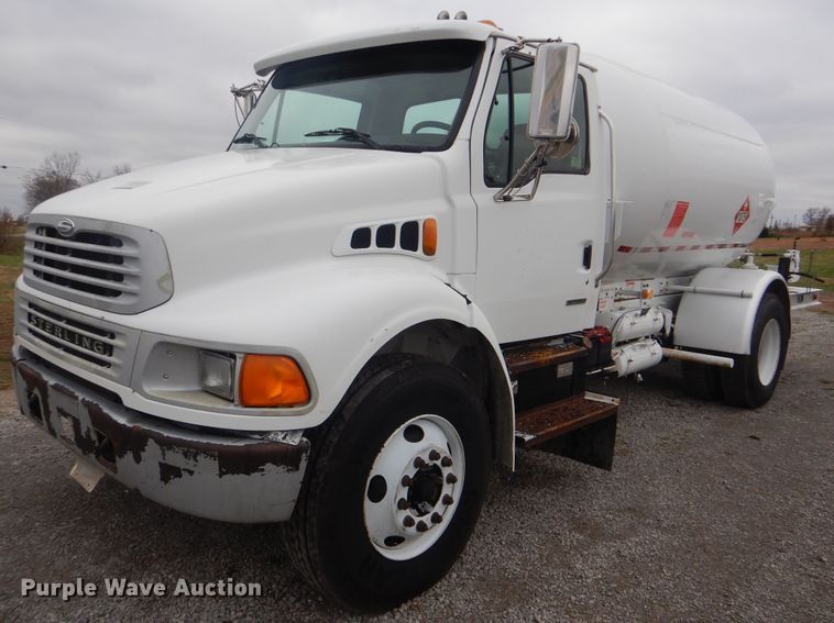 2003 Sterling Acterra  fuel truck - HX9048