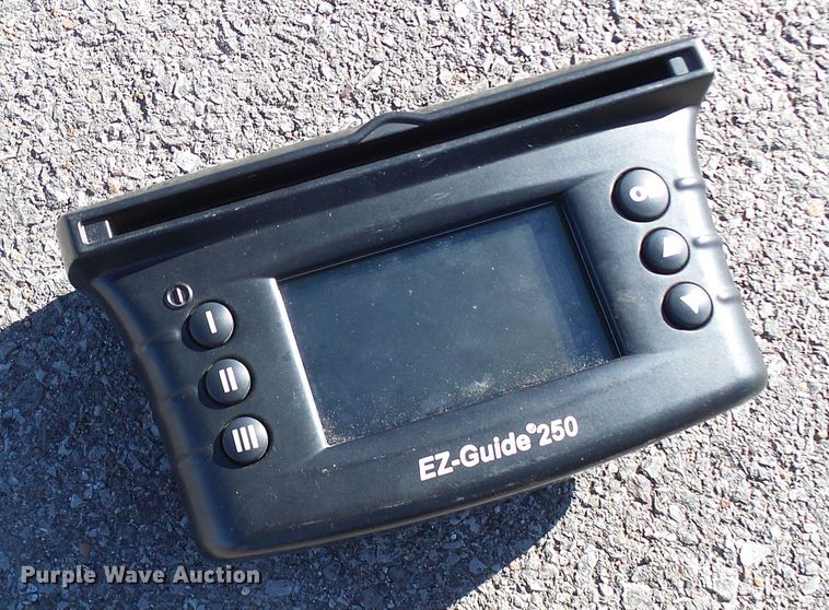 EZ-Guide 250 monitor - DG2157