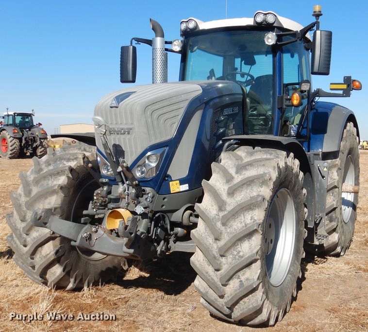 2018 Fendt 933 Vario  MFWD tractor - DJ4801