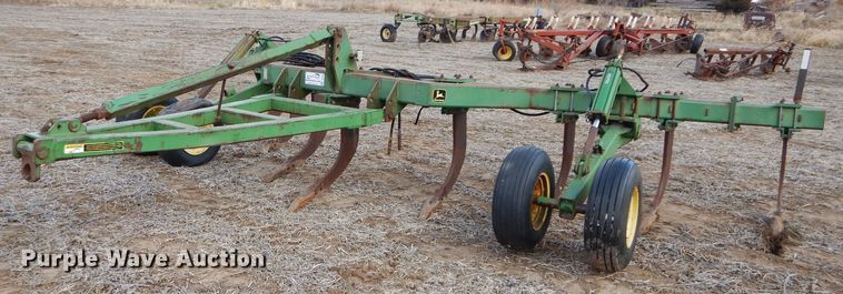 1990 John Deere 915 V-ripper - DE2537