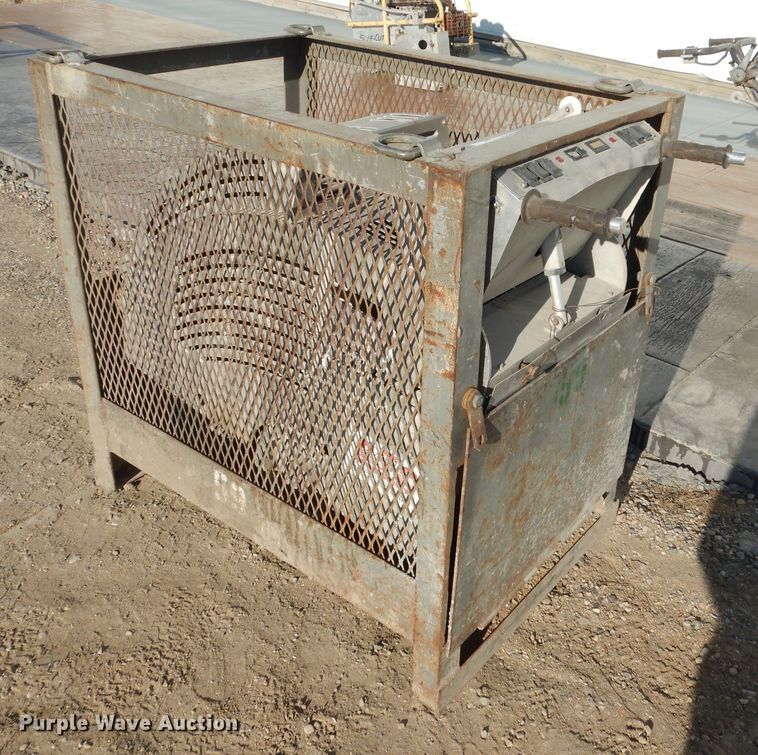 Soff Cut X2500 concrete saw - AF9915