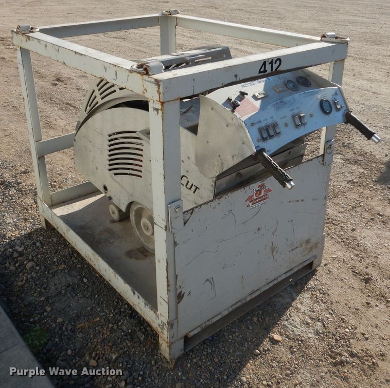 Soff Cut G2000 concrete saw - AF9916