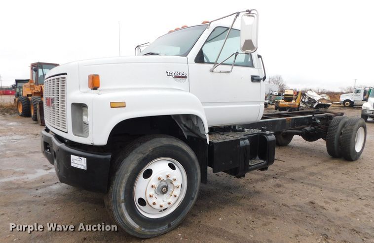 1996 GMC TopKick  truck cab and chassis - DJ5839