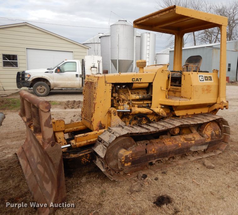 1974 Caterpillar D3  dozer - GK9645