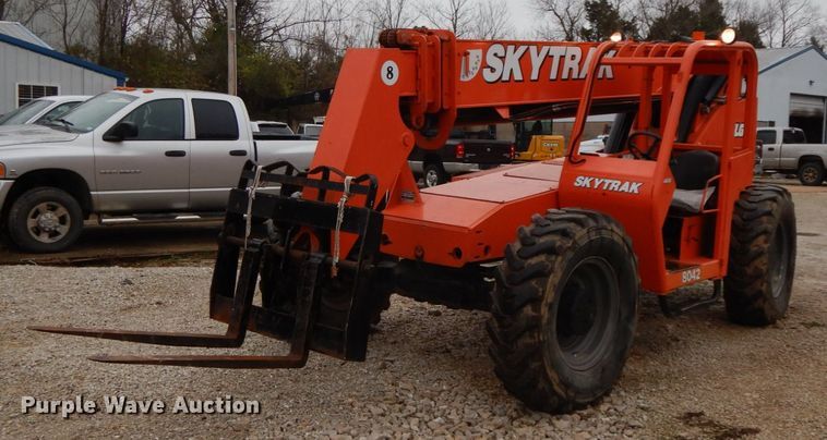 2006 Sky Trak 8042  telehandler - HP9058