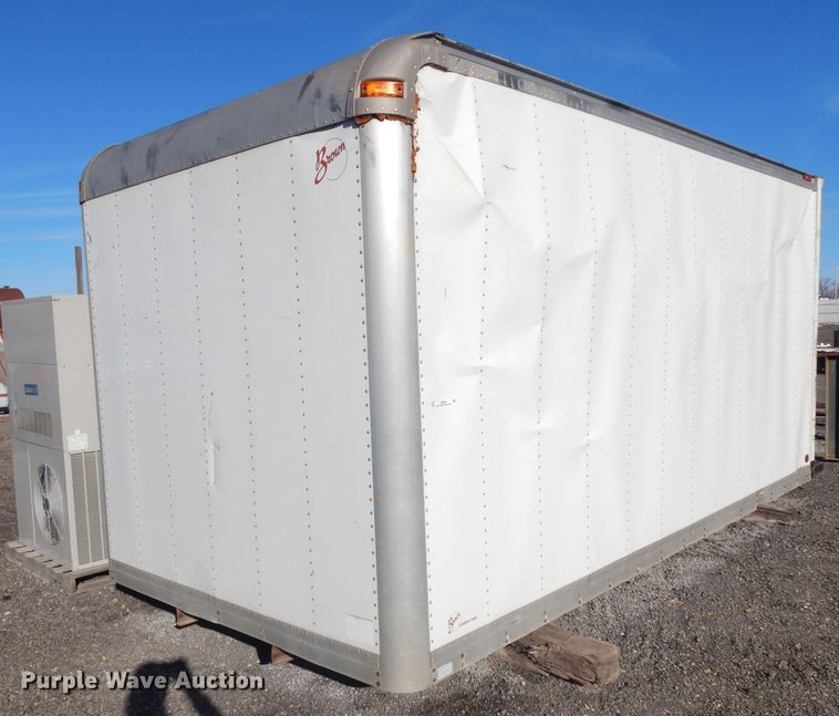 2002 Brown box bed - IG9008