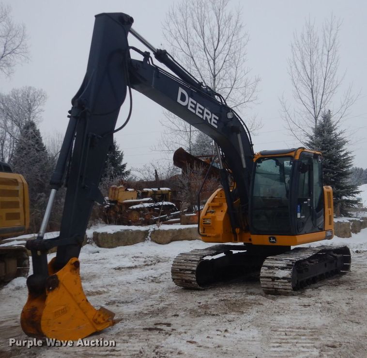 2014 John Deere 135G  excavator - HS9755